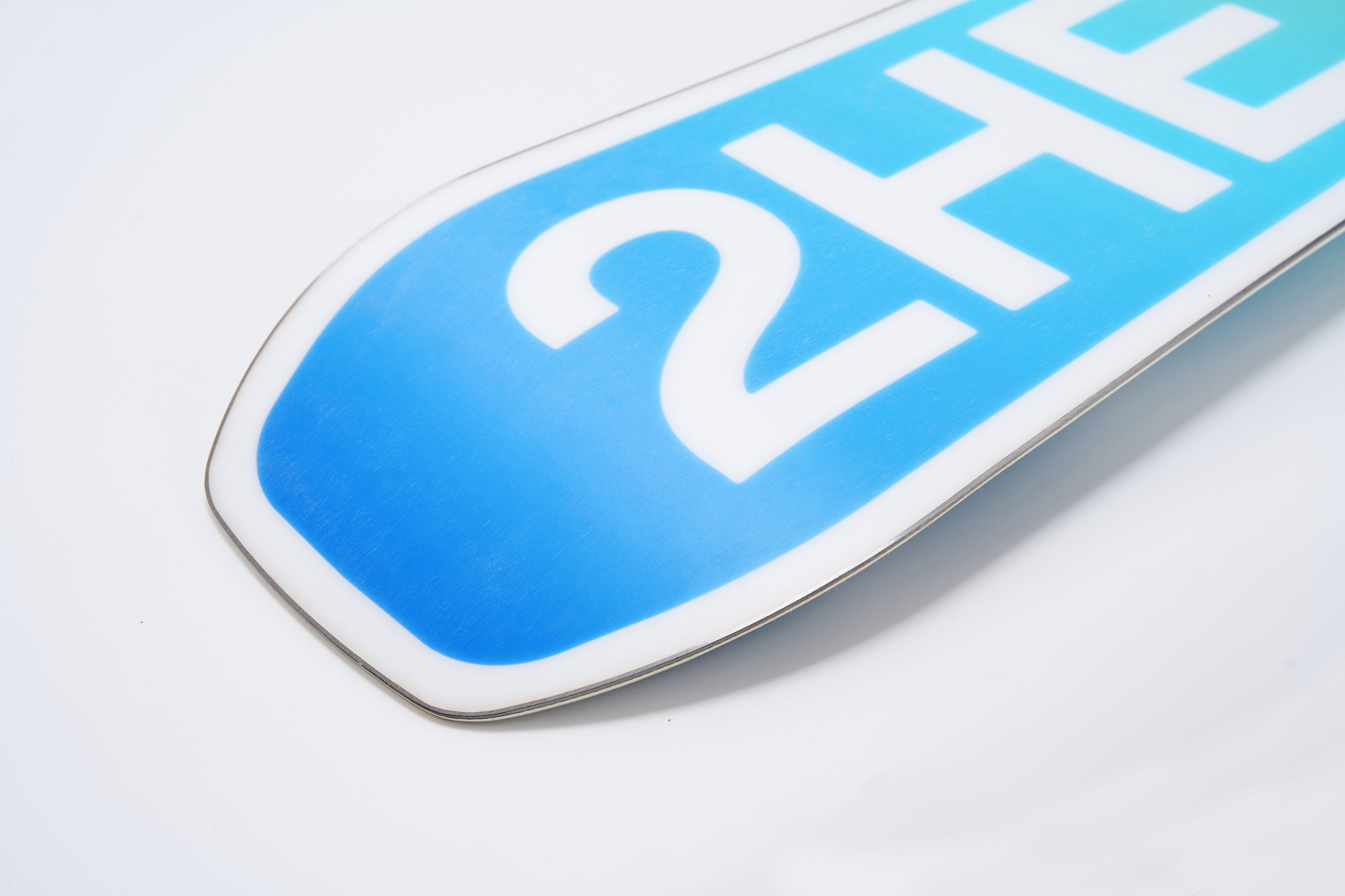 This is a sample of our snowboard factory production. We've added a 2HEX sample print for you to see the print quality.
