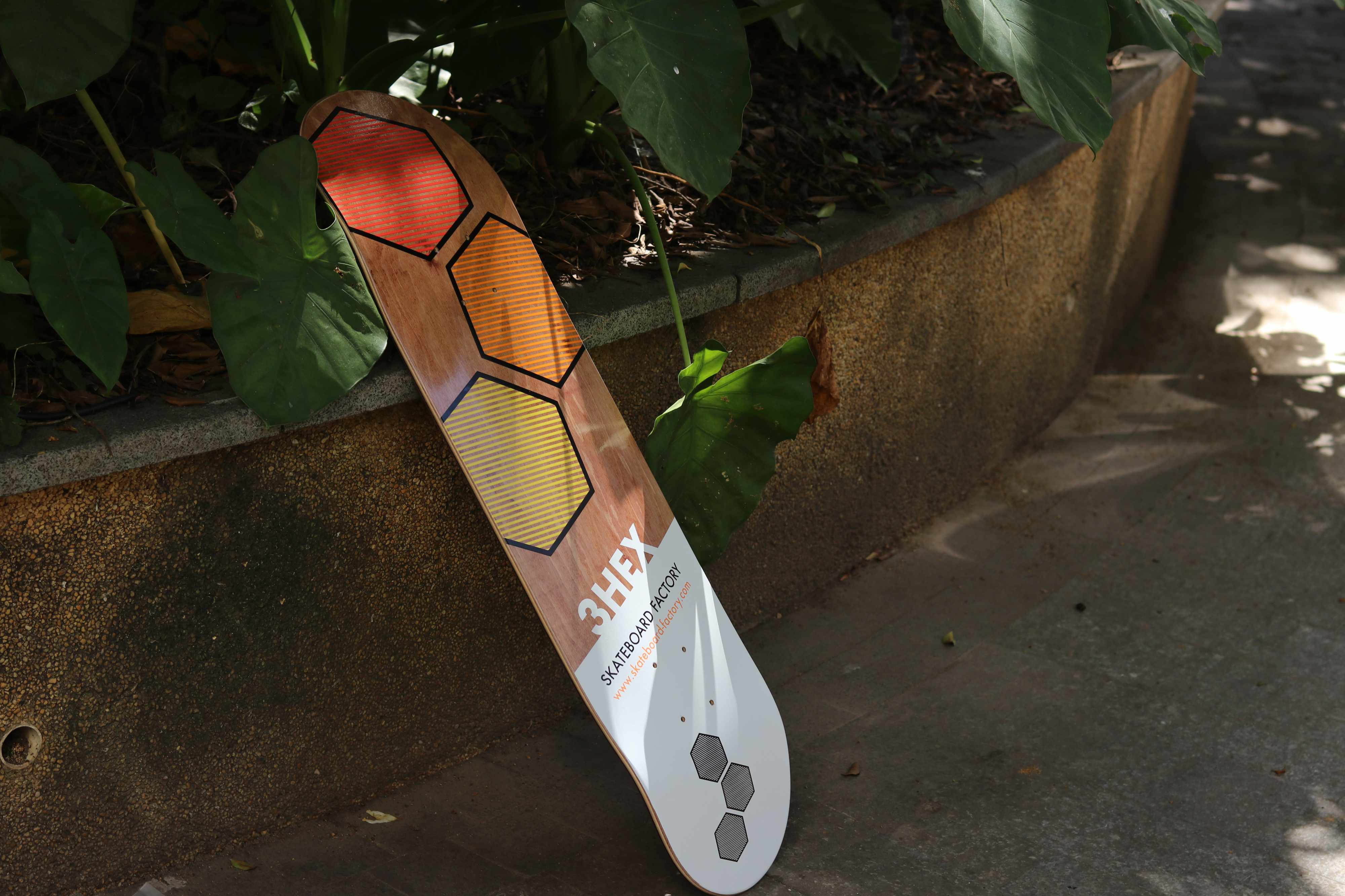 2hex sample deck displayed outside with graphic