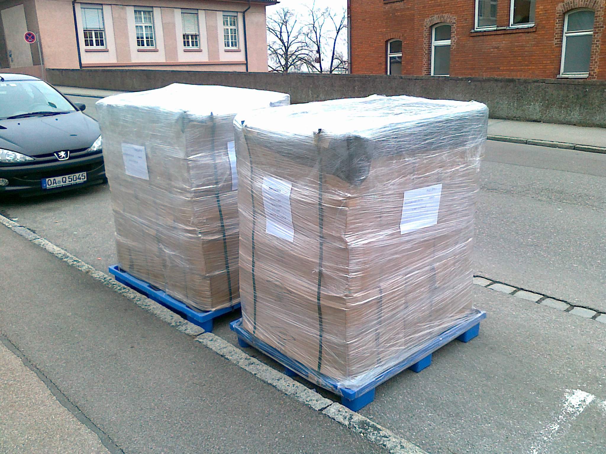 skateboard pallets arriving at location