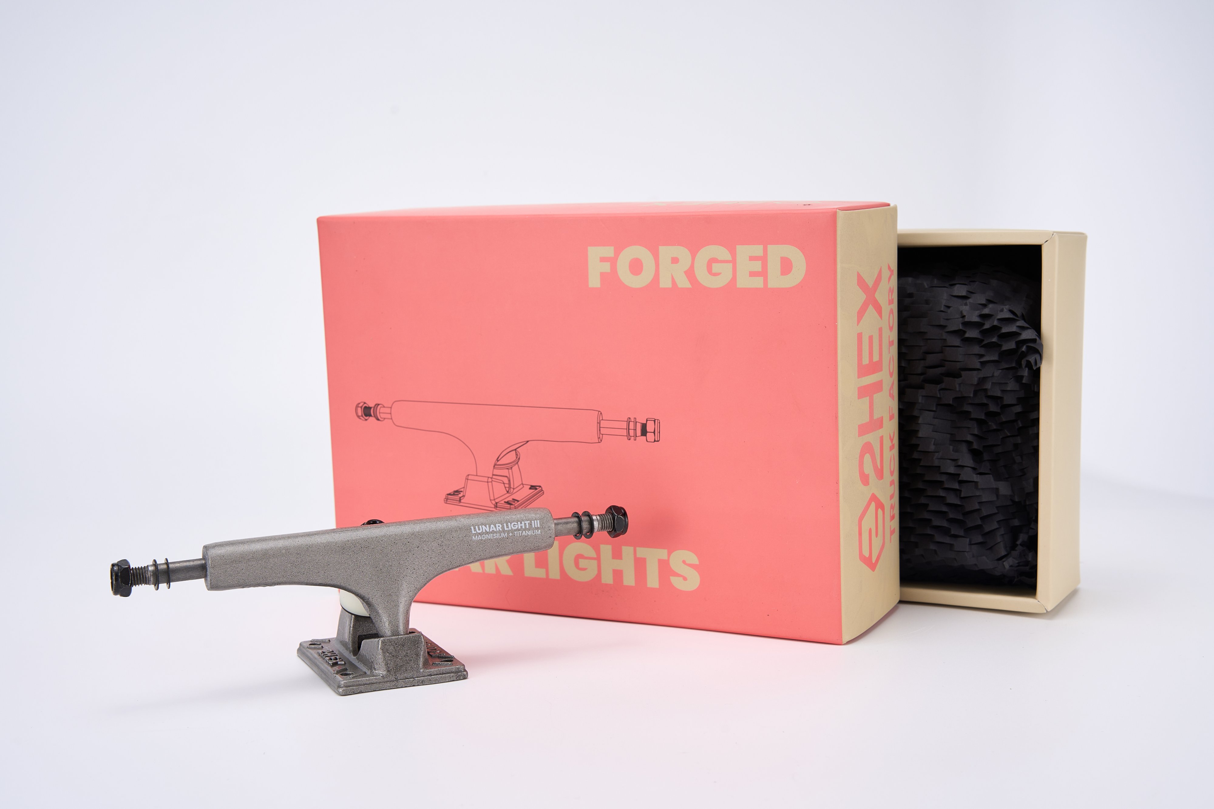 2hex lunar light III metallic raw trucks with packaging