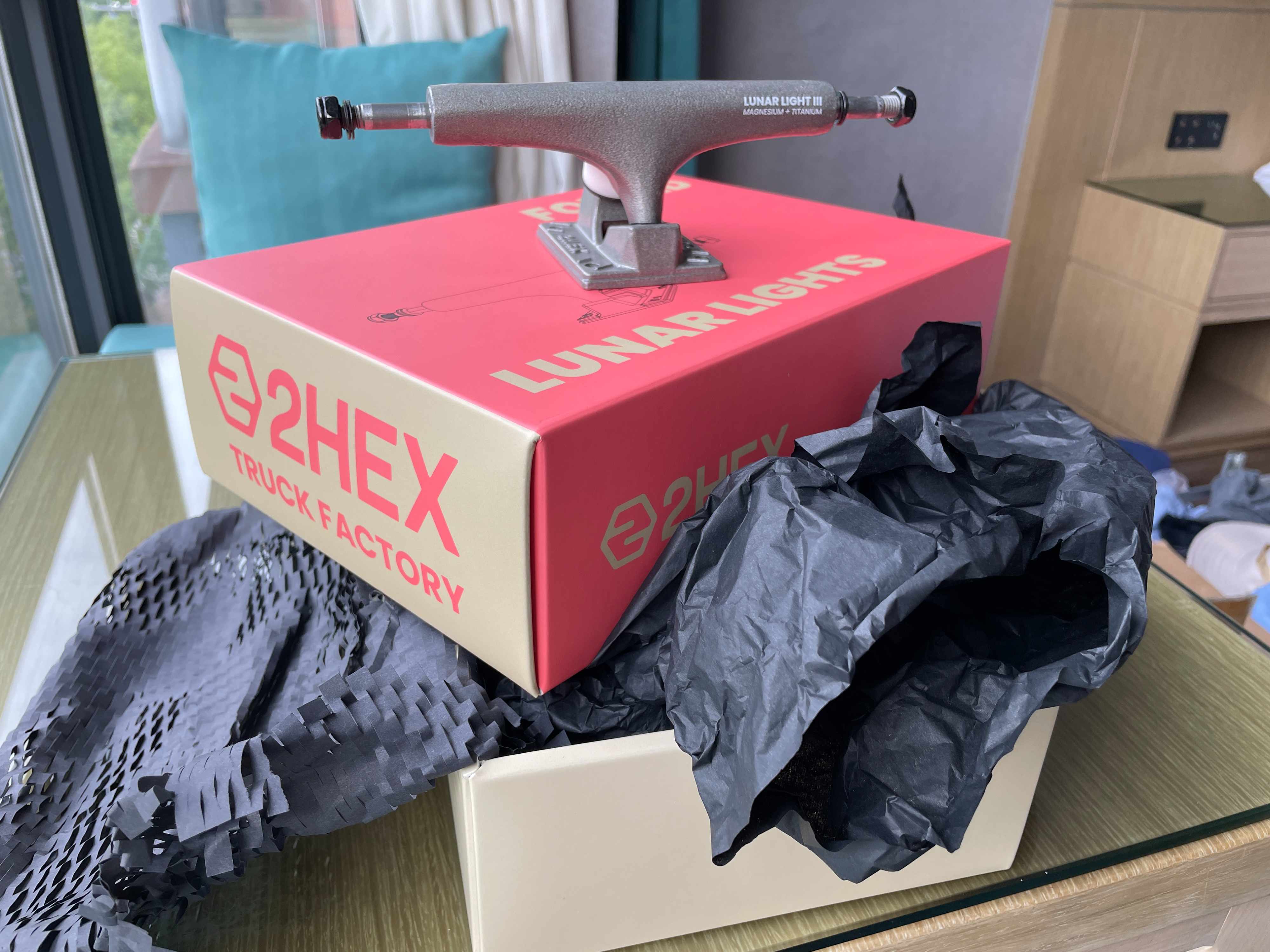 unboxing lunar light skateboard trucks