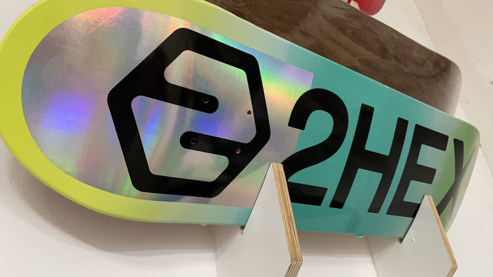 2hex shiny skateboard foil skateboard deck