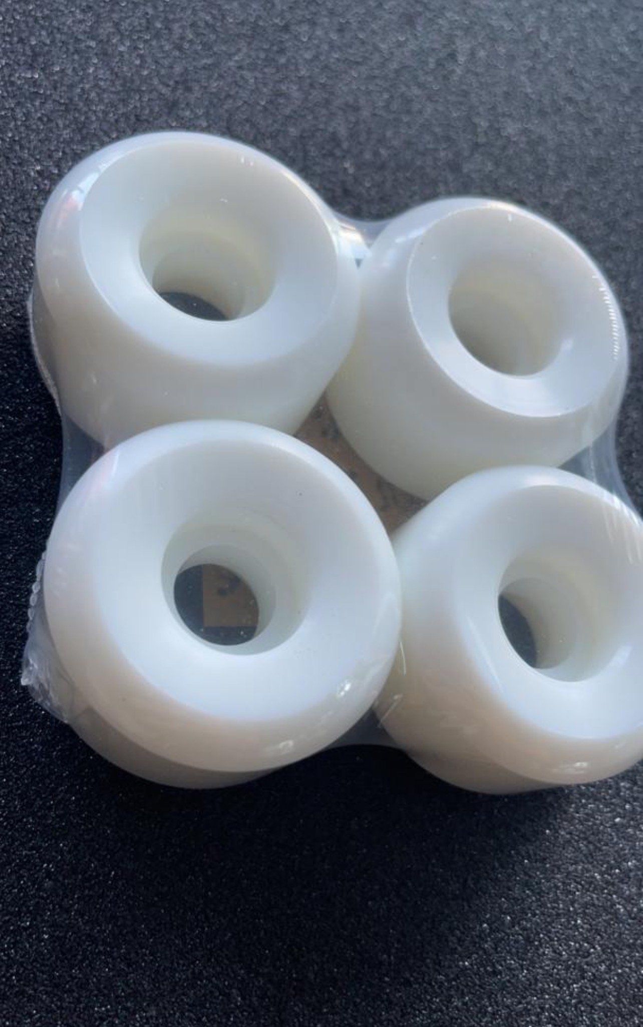 white wheel shape samples for skateboarding
