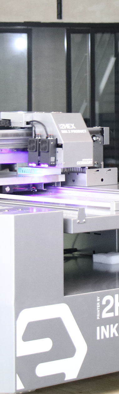 Photo of a UV Flatbed Printer by 2HEX Germany