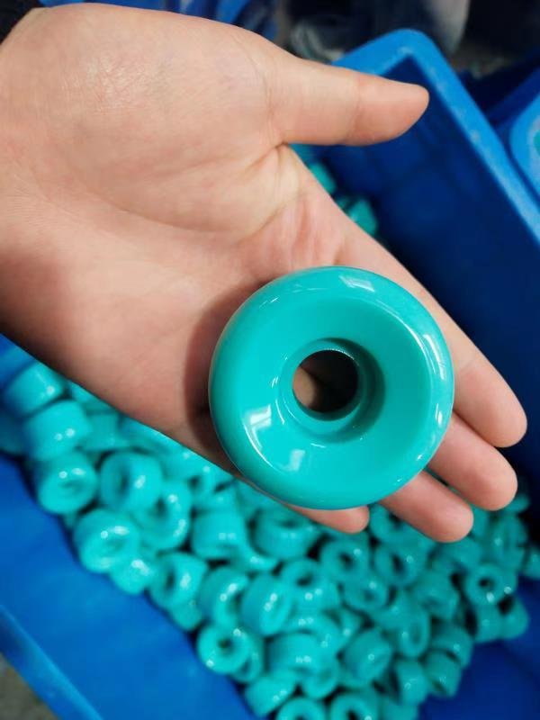 Blue skateboard wheels ready to print